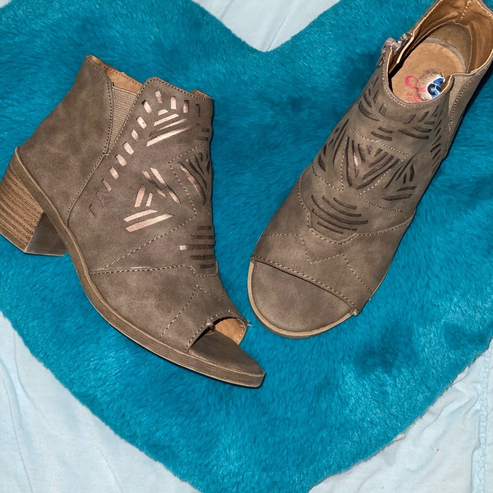 Little Girl shoes